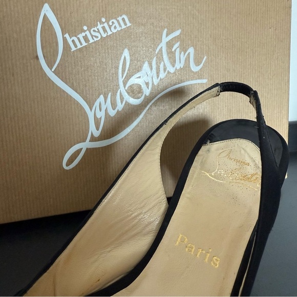 Christian Louboutin black satin Francaise slingback low heels - size 37.5 (US 7) - Picture 5 of 7